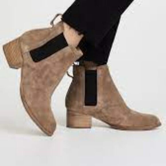 RAG & BONE WALKER NUBUCK CHELSEA BOOT IN TAN SUEDE SIZE 7 (38) EUC - Picture 2 of 11